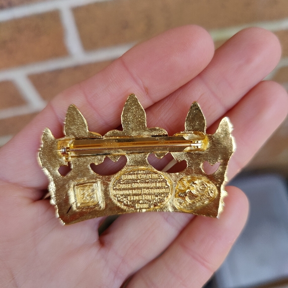 👑 Vintage DMKC Sainte Chappelle Paris Monument Crown Brooch - Picture 5 of 8